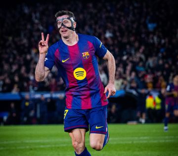 برشلونة يستعد لتجديد التعاقد مع ليفاندوفسكي