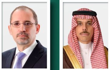 هاتفيا... فيصل بن فرحان ووزير خارجية الأردن يبحثان مستجدات التصعيد في المنطقة