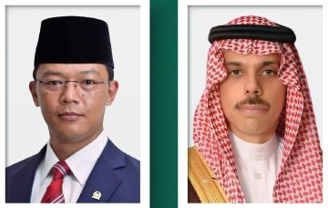 وزير الخارجية يتلقى اتصالا هاتفيا من وزير خارجية إندونيسيا