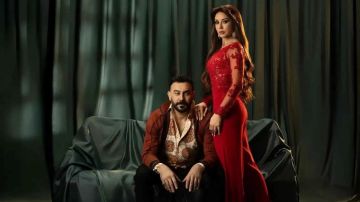 مشهد صراخ وبكاء كاريس بشار على ابنها في مسلسل بخمس أرواح يثير ضجة مشهد صراخ وبكاء كاريس بشار على ابنها في مسلسل بخمس أرواح يثير ضجة