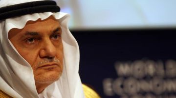 الأمير تركي الفيصل لمذيعة سي إن إن: انسي موضوع التطبيع مع إسرائيل هذه حرب نتنياهو.. فيديو الأمير تركي الفيصل لمذيعة سي إن إن: انسي موضوع التطبيع مع إسرائيل هذه حرب نتنياهو.. فيديو