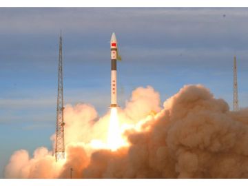 الصين تطلق قمرين اصطناعيين تجريبيين جديدين