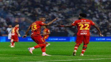 القادسية يحقق ريمونتادا ويهزم الأهلي بالثلاثة..فيديو