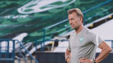 رينارد يعلن قائمة الأخضر لوديتي مصر وصربيا