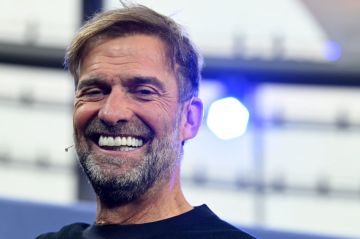 كلوب ينفي تكهنات بشأن قيادة ريال مدريد لكنه لا يزال منفتحا على العودة للتدريب