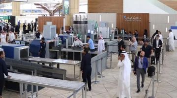 السعودية بيت الدبلوماسية والحلول السليمة.. استضافة الخليجيين العالقين.. وحدة المصير وروح التضامن السعودية بيت الدبلوماسية والحلول السليمة.. استضافة الخليجيين العالقين.. وحدة المصير وروح التضامن