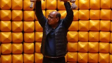 رامز جلال عن عمرو الدردير: من أيقونات القرع الرياضي.. فيديو