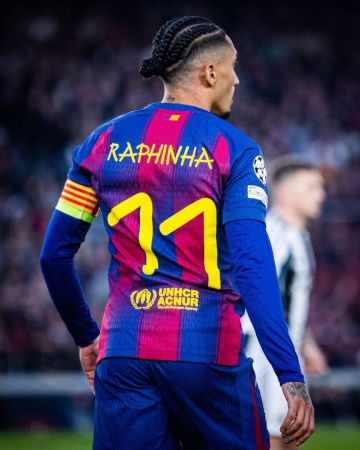 بعد الإغراءات السعودية.. رافيينها يحسم مستقبله مع برشلونة عقب كأس العالم 2026