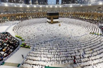 السعودية.. تفعيل غرفة عمليات لخدمة المعتمرين