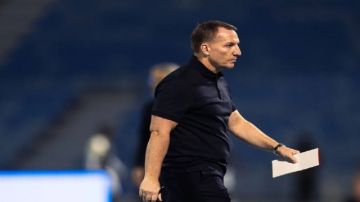 مدرب القادسية يستدعي جميع الأجانب قبل مواجهة الأهلي