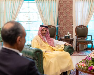 وزير الخارجية يشارك في الاجتماع الوزاري الرباعي في إسلام آباد