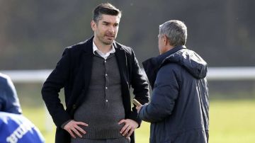 ريتشارد هيوز يقترب من منصب المدير الرياضي بالهلال