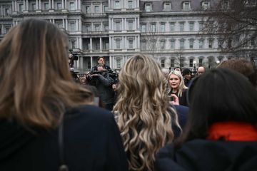 البيت الأبيض: لدينا مخزونات كافية من الأسلحة لتلبية احتياجات عملية إيران البيت الأبيض: لدينا مخزونات كافية من الأسلحة لتلبية احتياجات عملية إيران