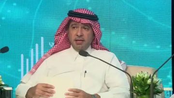 الوزير الحقيل يقدم شكره ل MBC الأمل لدورها في حملة الجود منا وفينا 