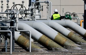 روسيا قد تحظر تصدير البنزين اعتبارا من بداية أبريل روسيا قد تحظر تصدير البنزين اعتبارا من بداية أبريل