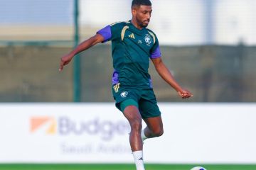 الأخضر B يواصل تدريباته في المعسكر الإعدادي بجدة