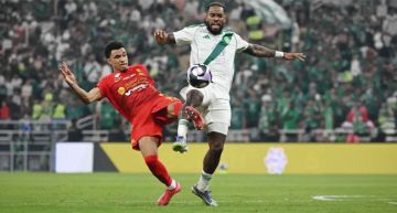 في جولة (يوم العلم) الـ 26 من دوري روشن.. الأهلي والنصر والهلال في ضيافة القادسية والخليج والفتح