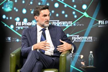 قمة الأولوية لمؤسسة مبادرة مستقبل الاستثمار في ميامي تناقش الاستثمار طويل الأجل والمرونة الاقتصادية