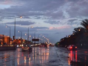 أمطار غزيرة على مدينة الرياض أمطار غزيرة على مدينة الرياض