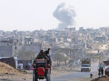 ارتفاع عدد الشهداء الفلسطينيين إلى 72,239 ارتفاع عدد الشهداء الفلسطينيين إلى 72,239