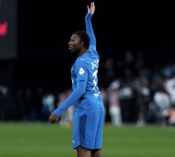 ميتي: لم انضم للهلال بسبب الأموال 