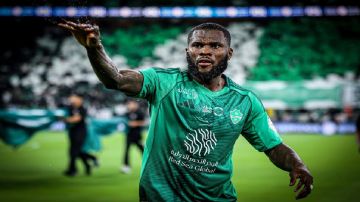 يوفنتوس يواصل مفاوضاته لضم كيسيه