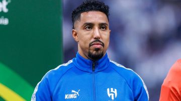 سالم الدوسري يثير الجدل برسالة يدعو فيها على من ظلمه سالم الدوسري يثير الجدل برسالة يدعو فيها على من ظلمه