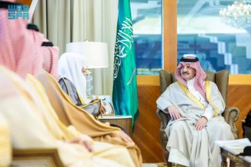 الأمير سعود بن نايف يستقبل رئيس اللجنة العليا المنظمة لمهرجان الشرقية الدولي لجمال الخيل العربية الأصيلة