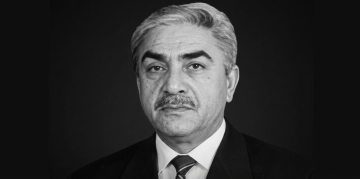 وفاة رئيس الجزائر الأسبق اليامين زروال وفاة رئيس الجزائر الأسبق اليامين زروال