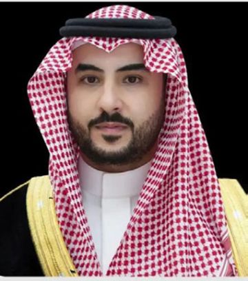 وزير الدفاع وفوترين يناقشان تداعيات التصعيد وزير الدفاع وفوترين يناقشان تداعيات التصعيد