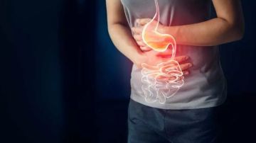 7 أسباب شائعة لاضطرابات المعدة وتهيج القولون