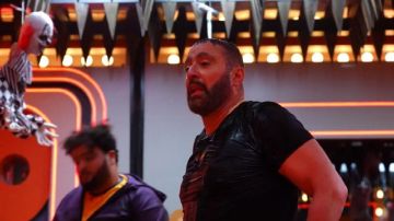 رامز جلال: أحمد السقا اتفرغ للمشاكل والخناقات واتجه للفيديوهات.. فيديو رامز جلال: أحمد السقا اتفرغ للمشاكل والخناقات واتجه للفيديوهات.. فيديو