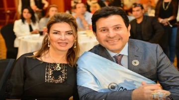 زوجة هاني شاكر تنفي فشل عمليته الجراحية