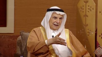 حسين الجزائري يروي أغرب حالة مرضية قابلها بمستشفى أرامكو .. فيديو حسين الجزائري يروي أغرب حالة مرضية قابلها بمستشفى أرامكو .. فيديو