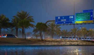 الأرصاد : لا أعاصير في المملكة وغدا الخميس ذروة الحالة المطرية الأرصاد : لا أعاصير في المملكة وغدا الخميس ذروة الحالة المطرية