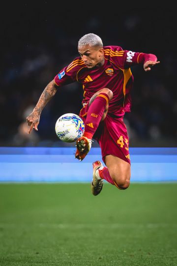 روما يخسر الطعن ضد عقوبة إيقاف لاعبه ويسلي