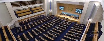 اعتماد قرار قدمته المملكة ودول مجلس التعاون والأردن يدين هجمات إيران ويطالب بمساءلتها