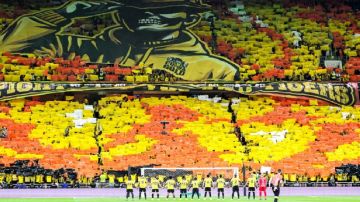 كورفا قولد تجهز تيفو الديربي كورفا قولد تجهز تيفو الديربي