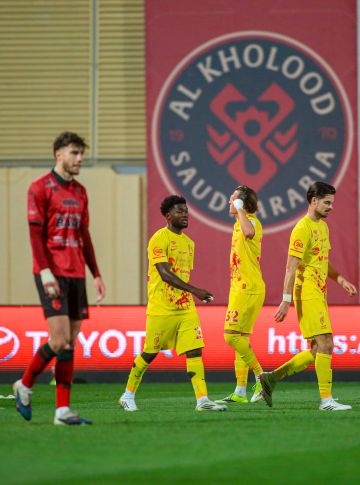 القادسية يقسو على الخلود برباعية