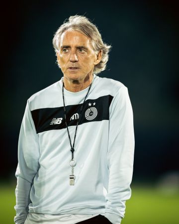 السد: مانشيني غادر قطر بالاتفاق ولم يتمكن من العودة بسبب الأوضاع الراهنة السد: مانشيني غادر قطر بالاتفاق ولم يتمكن من العودة بسبب الأوضاع الراهنة