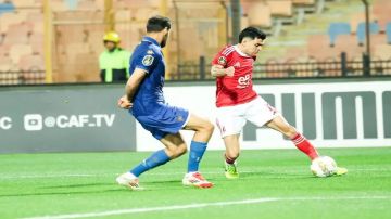 الأهلي المصري يتلقى هزيمة موجعة أمام الترجي ويودع دوري الأبطال الأهلي المصري يتلقى هزيمة موجعة أمام الترجي ويودع دوري الأبطال