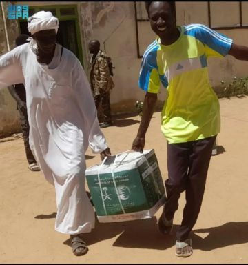 مركز الملك سلمان للإغاثة يوزع (680) سلة غذائية في مدينة كادوقلي في السودان مركز الملك سلمان للإغاثة يوزع (680) سلة غذائية في مدينة كادوقلي في السودان