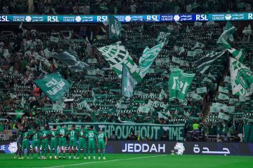  لفتة إنسانية من جماهير أهلي جدة تجاه فهد المولد الذي دخل في غيبوبة