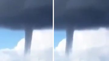 الأرصاد: شواهق مائية وأعاصير قمعية متوقعة على بعض المناطق.. فيديو الأرصاد: شواهق مائية وأعاصير قمعية متوقعة على بعض المناطق.. فيديو