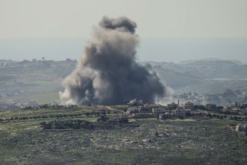 لبنان: ارتفاع ضحايا الغارات الإسرائيلية إلى 102 قتيلا و638 جريحا لبنان: ارتفاع ضحايا الغارات الإسرائيلية إلى 102 قتيلا و638 جريحا