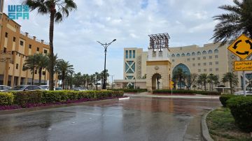 أمطار خفيفة إلى متوسطة على الجبيل الصناعية