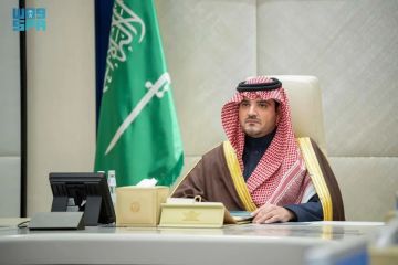 الأمير عبدالعزيز بن سعود يرأس الاجتماع السنوي الثالث والثلاثين لأصحاب السمو أمراء المناطق الأمير عبدالعزيز بن سعود يرأس الاجتماع السنوي الثالث والثلاثين لأصحاب السمو أمراء المناطق