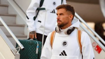 3 مباريات تفصل مارتينيز عن تمديد عقده مع النصر 3 مباريات تفصل مارتينيز عن تمديد عقده مع النصر