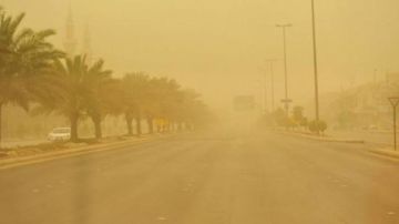 الأرصاد : أتربة وغبار على مكة وندعو للحذر