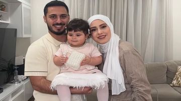 وليد مقداد برفقة عائلته في عيد الفطر وليد مقداد برفقة عائلته في عيد الفطر